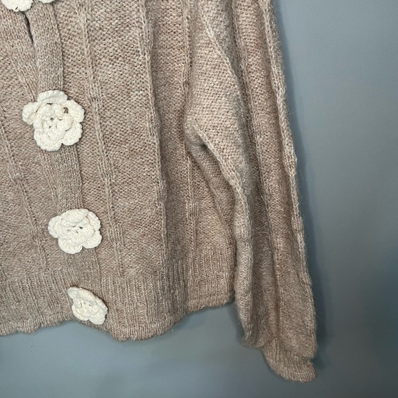 New In Rose Crochet Button Cabled Soft Beige Cardigan - Picture 6 of 11
